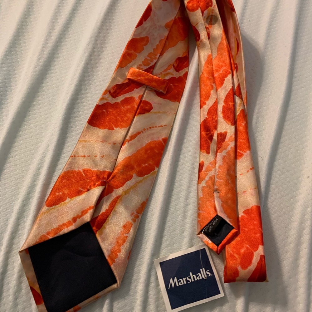 BACON Tie 🥓 - Picture 2 of 2